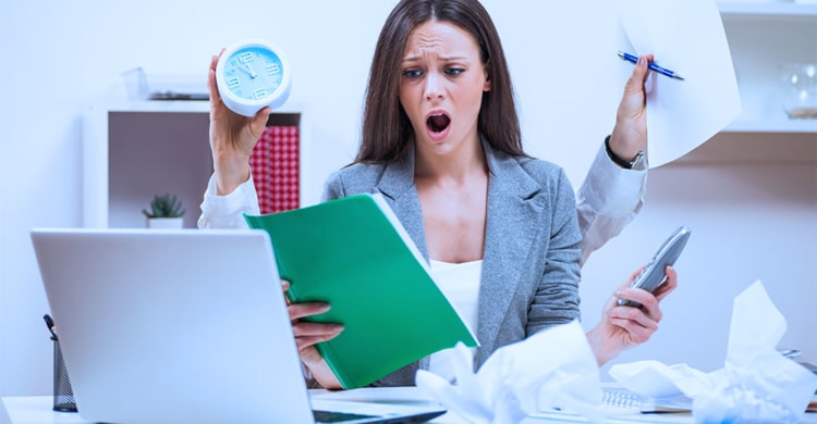 Übermäßige Büroarbeit kann zu Burnout führen