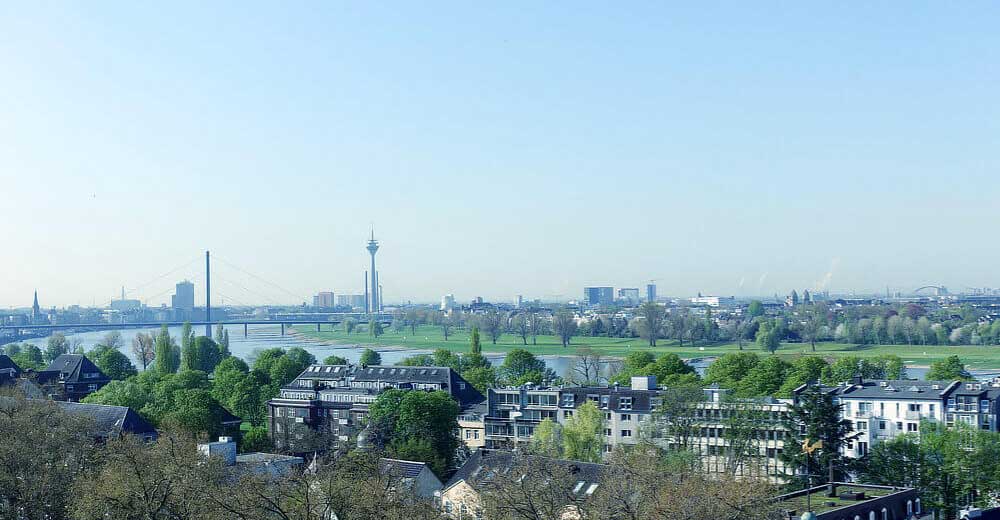 Kaiserswerther Straße Düsseldorf: Ausblick auf Rhein