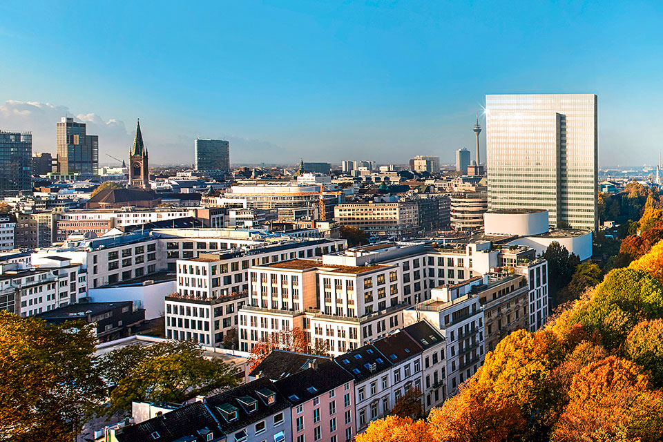 Ausblick auf das Dreischeibenhaus in Düsseldorf